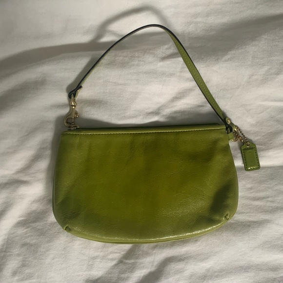 Coach hand purse - Picture 2 of 7